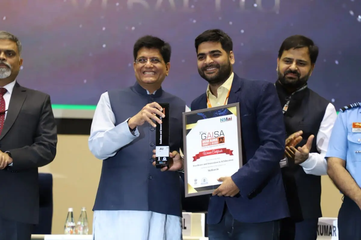 Students Collaborating